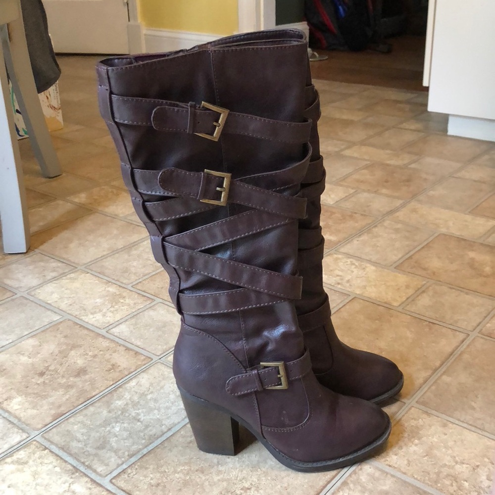 JustFab Debrina Corset Buckle Boots. Size 7.5